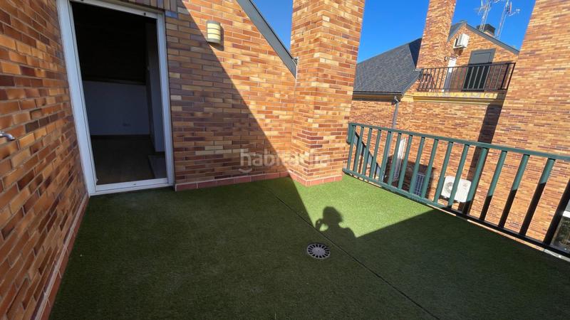 Foto 4286fa32-97e9-4a2a-a6db-d52f11487108. Affitto casa bifamiliare con riscaldamento parcheggio piscina in Torrelodones