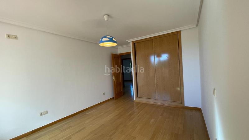 Foto be8f1aa9-08f5-4aaa-b638-7ce6386e7fd7. Affitto casa bifamiliare con riscaldamento parcheggio piscina in Torrelodones