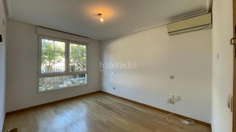 Foto f2b02427-2587-47f9-aee4-05452b899084. Affitto casa bifamiliare con riscaldamento parcheggio piscina in Torrelodones