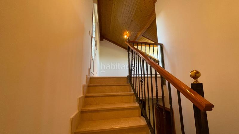 Foto 0d59cb81-ff3e-435f-a67c-c10bd20efae2. Lloguer casa aparellada amb calefacció aparcament piscina a Torrelodones