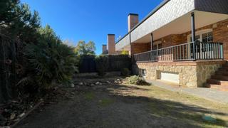 Location Maison jumelée à Colonia. Chalet en alquiler con encanto y todas las comodidades modernas