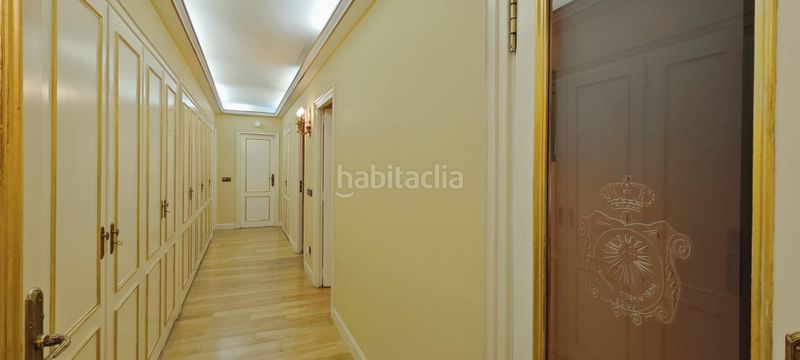 Foto 1d0eba4a-1570-4336-bc93-69de64210410. Pis amb calefacció aparcament a Lista Madrid