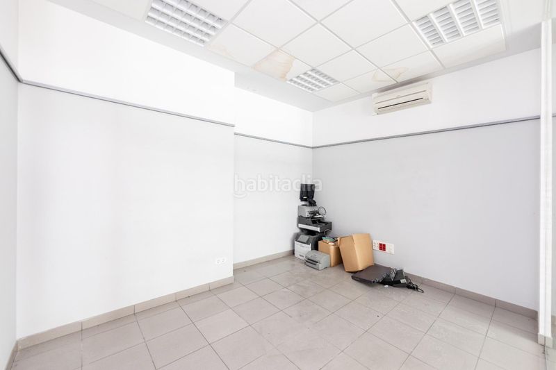 Foto f33f9f7d-c740-4139-bdea-655600887378. Edificio en avenida constitucion 20 en Tornavacas