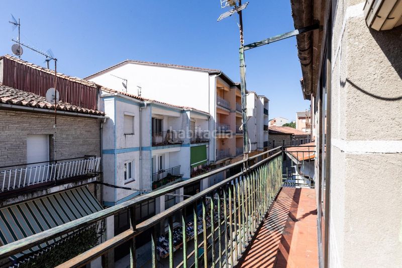 Foto 1326b9ff-3ea8-45de-9bc5-3953f5bcf09a. Pis a avenida constitucion 20 a Tornavacas