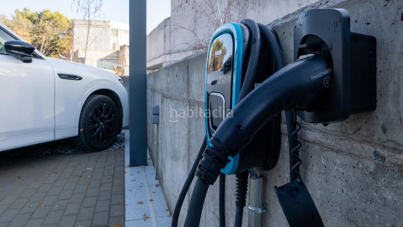 Foto 11e0772e-11ba-4543-9323-3ef8090702ee. Lloguer xalet amb aparcament piscina a Casco Antiguo Torrelodones