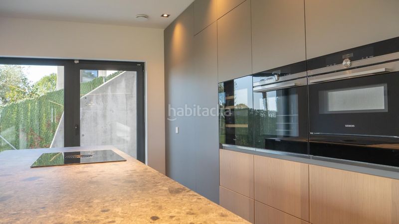 Foto b054b886-8100-48cf-b9aa-2ec8eb5cc660. Lloguer xalet amb aparcament piscina a Casco Antiguo Torrelodones