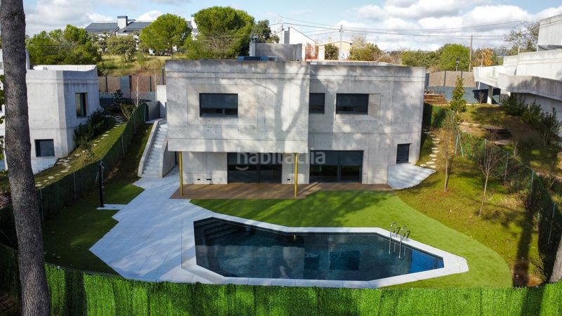 Foto f329d837-6486-498b-a5df-33ce0a56159a. Lloguer xalet amb aparcament piscina a Casco Antiguo Torrelodones