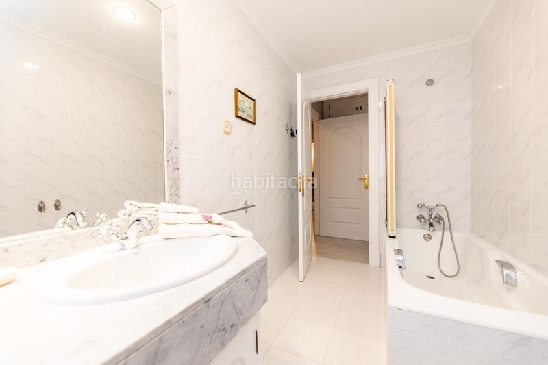 Foto 41d8818f-1d91-4acb-a600-f674731c509e. Chalet en Los Robles Torrelodones