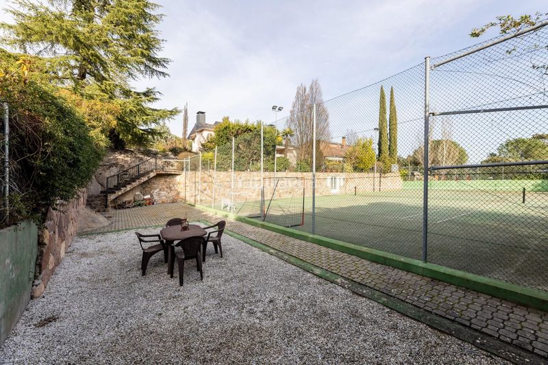 Foto 7169c351-beb0-437e-957e-694509d95c8f. Chalet en Los Robles Torrelodones