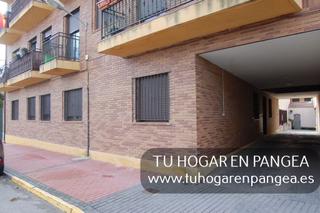 Pis a Casarrubios del Monte. Piso bajo en casarrubios de monte, con 95m dispones de 3 dormito