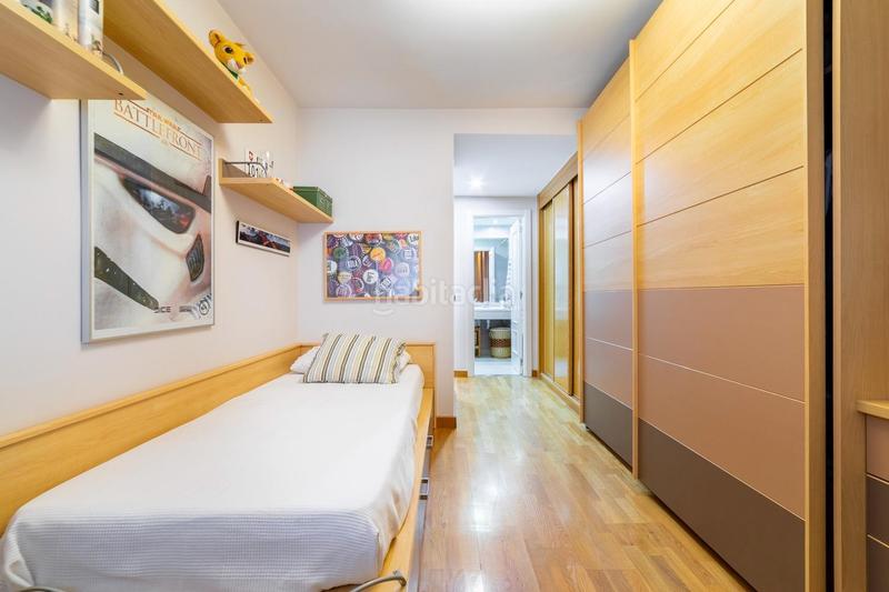 Foto 7bf39a62-c542-4383-8f16-8e7adbcc77d0. Ático ksa inmobiliaria en Puerta Bonita Madrid