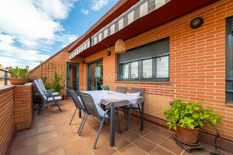 Foto dc0c9aec-7150-4400-8eaf-c9a0dc11ea82. Ático ksa inmobiliaria en Puerta Bonita Madrid