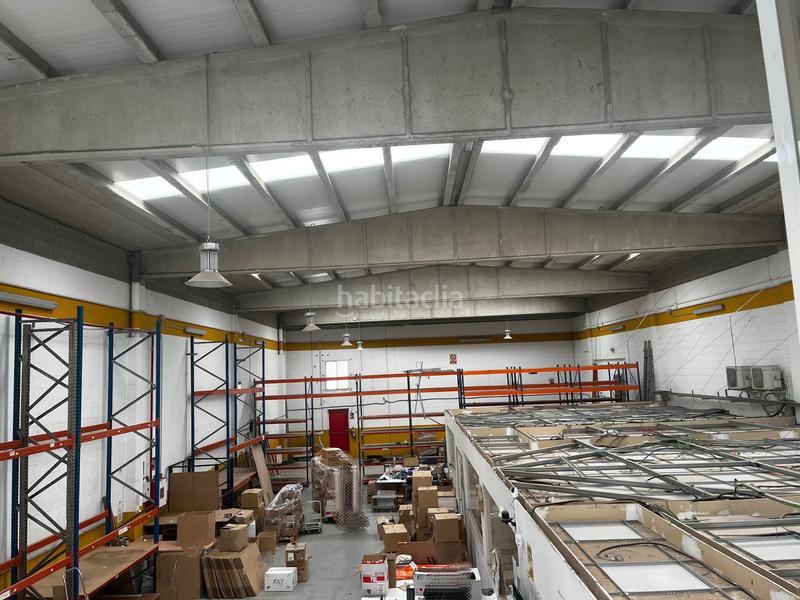 Foto a4f3c3a4-5fd9-4482-95e0-cbf98b31dd4e. Industrial building in Sud-Zona Industrial Castellar del Vallès