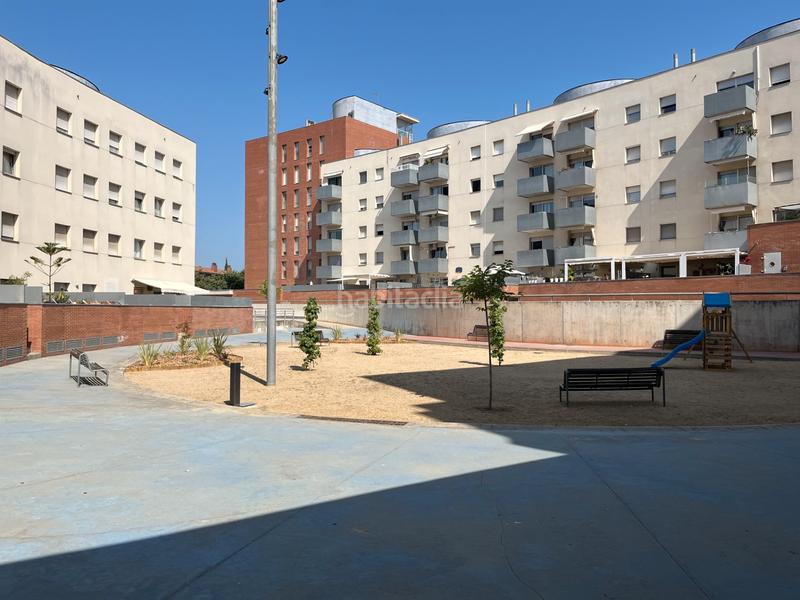Foto 5df7a291-3359-4af9-a3f1-aed460f10fa3. Pis amb calefacció aparcament a Can Llong Sabadell