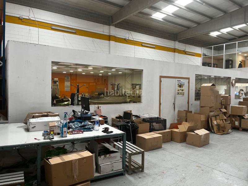 Foto 53962fd1-11d1-4cd0-a314-70106feca282. Rent industrial building in Sud-Zona Industrial Castellar del Vallès