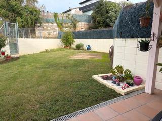 Maison jumelée à Polinyà. Casa en venta en polinyà urb. serra maurina