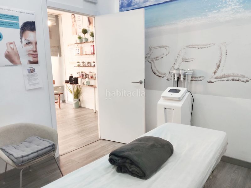 Foto fa88cfa2-e95a-4299-a0c3-bb8437d45cf7. Transfer business premise in Eixample Sabadell