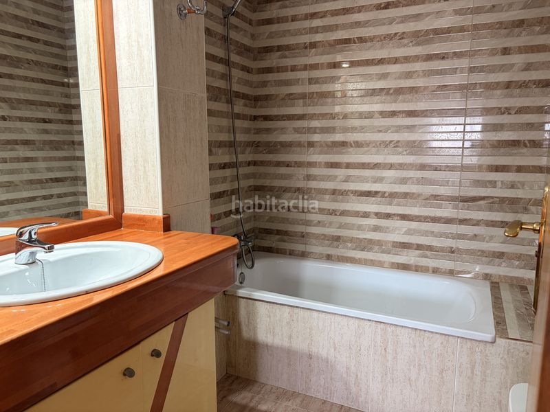 Foto d11744c3-f90d-43e7-9189-76b3cb921733. Pis amb calefacció aparcament piscina a Concòrdia Sabadell
