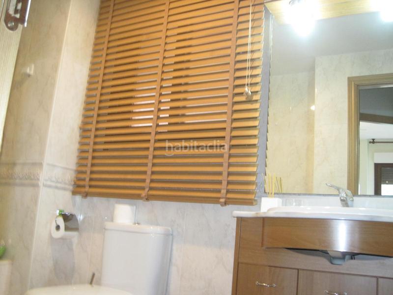 Foto 40ca2301-5057-480d-8655-de78a5907700. Rent flat with heating in Reyes Católicos Alcalá de Henares