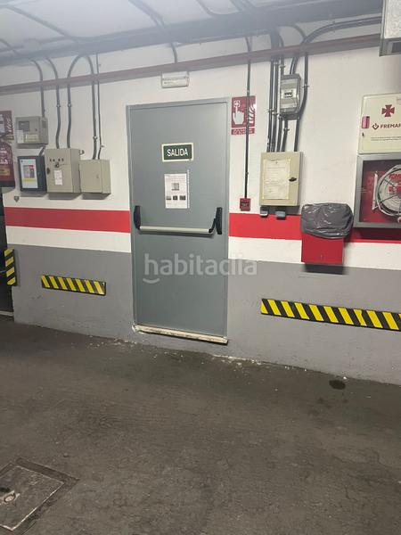 Foto 20ad00f7-e283-4988-9ab6-e087c6f1dbc6. Parking voiture dans calle de albacete 1 dans Val Alcalá de Henares