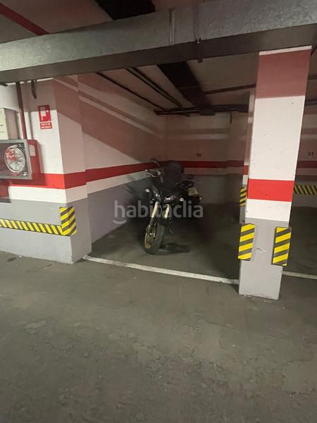 Foto d6bd65f8-fc11-48d6-a64f-71d472120e34. Parking voiture dans calle de albacete 1 dans Val Alcalá de Henares