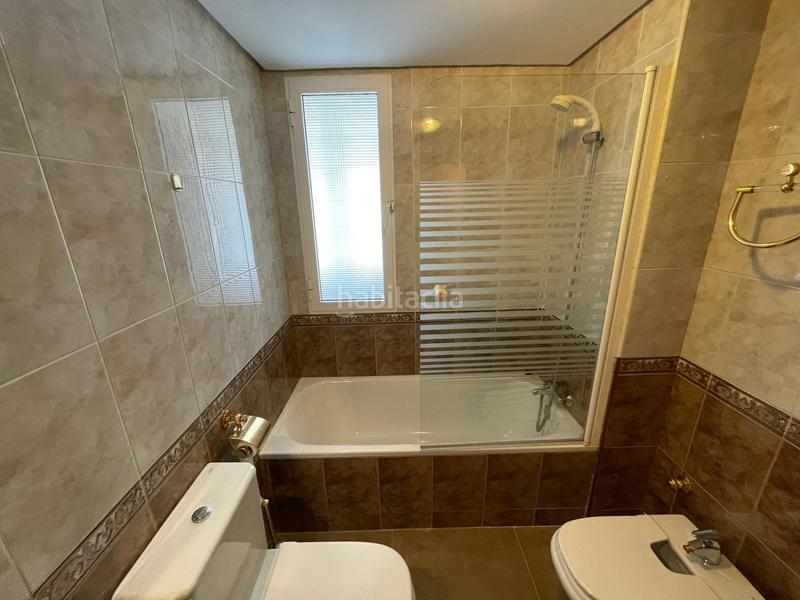 Foto 5c7bc6b7-0798-46a8-8393-f3843d50defc. Piso  en venta en c/ calderon de la barca en Caballería Española Alcalá de Henares