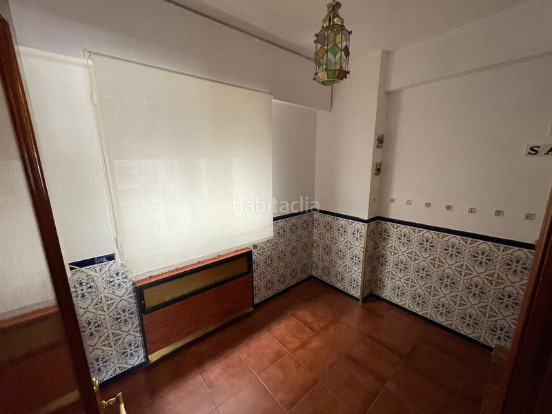 Foto b1889323-3e0a-4a1a-b48d-e46a765909d8. Piso  en venta en c/ calderon de la barca en Caballería Española Alcalá de Henares
