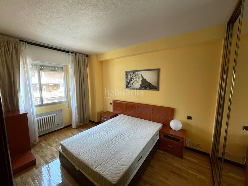 Foto b394fb1a-52ed-4d88-b629-08ac648b9518. Piso  en venta en c/ calderon de la barca en Caballería Española Alcalá de Henares