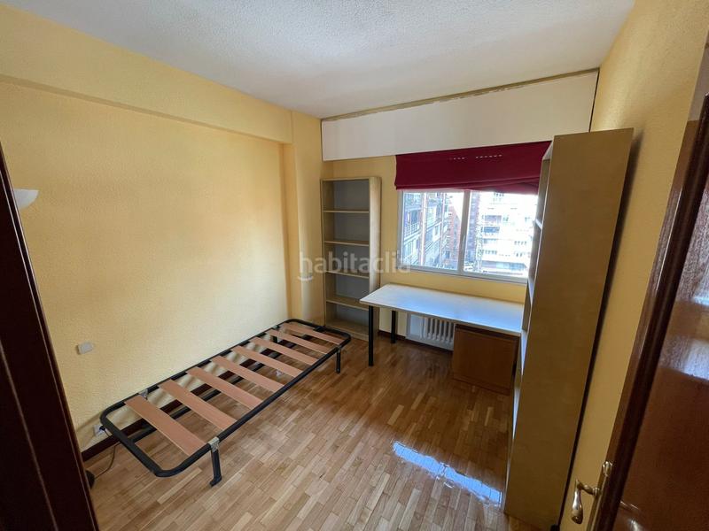 Foto b818d06d-3096-465f-bc5d-c397d30b9df3. Piso  en venta en c/ calderon de la barca en Caballería Española Alcalá de Henares