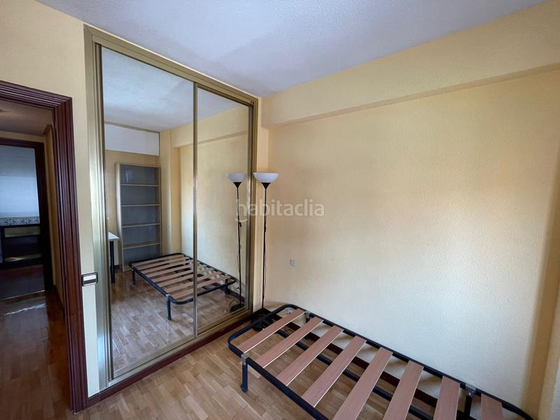 Foto ecc00c2a-5458-4a73-800b-12024214df5a. Piso  en venta en c/ calderon de la barca en Caballería Española Alcalá de Henares
