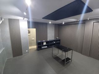 Local Comercial a Paseo de la Alameda