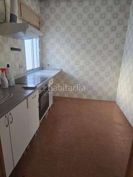 Foto ec5d3ffe-706f-4830-989c-55b82a89777a. Casa rm inmobiliaria vende una espupenda casa en el Centro en una sola planta . informate 699694046 en Navalcarnero