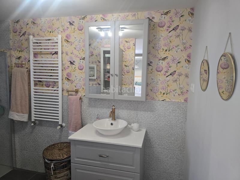 Foto 27e0ebb6-1509-496b-9804-f0240d5061f5. Casa pareada rm inmobiliaria vende exclusiva vivienda chalet de esquina pareado en la zona del pinar informate 699694046 en Navalcarnero
