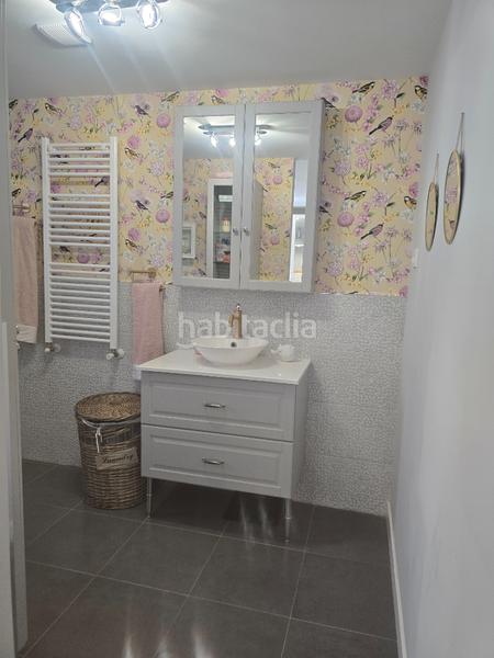 Foto 55f51861-4798-4cf5-887b-ed66bc49a764. Casa pareada rm inmobiliaria vende exclusiva vivienda chalet de esquina pareado en la zona del pinar informate 699694046 en Navalcarnero