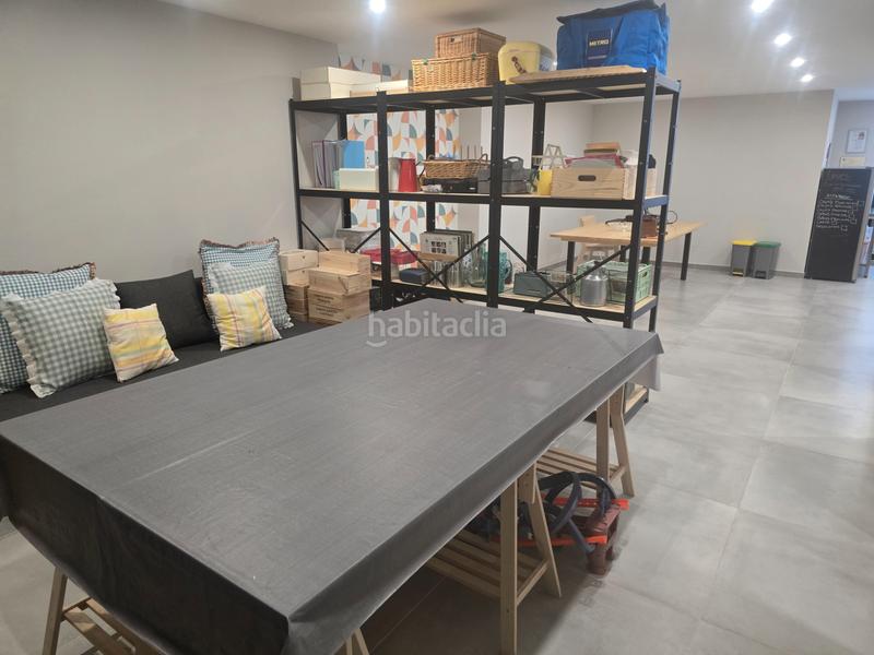 Foto 7d2e0e3b-d4bc-4ded-841f-3e9a3a97eb07. Casa pareada rm inmobiliaria vende exclusiva vivienda chalet de esquina pareado en la zona del pinar informate 699694046 en Navalcarnero