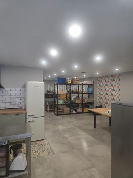 Foto 9de0bd8a-17ee-4561-9689-61114abf8e7f. Casa pareada rm inmobiliaria vende exclusiva vivienda chalet de esquina pareado en la zona del pinar informate 699694046 en Navalcarnero