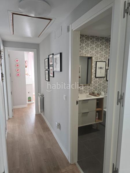 Foto b169c061-5ff1-474a-bfb2-a6a119f422e9. Casa pareada rm inmobiliaria vende exclusiva vivienda chalet de esquina pareado en la zona del pinar informate 699694046 en Navalcarnero