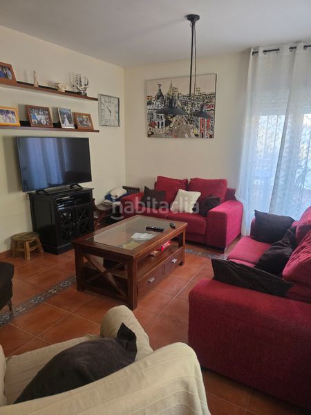 Foto 467f697a-8b45-4dd1-9bd8-f6e496b4bf11. Casa adossada amb calefacció a Centro Navalcarnero