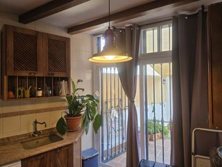 Casa a schiera  Calle de fidel borrajo. Rm vende casa adosada en corrala en el centro de navalcarnero .