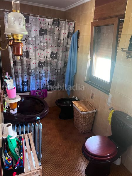Foto 4b90d782-83c6-4194-94a2-b0cbc384fb0b. Casa amb xemeneia calefacció a Oseja de Sajambre
