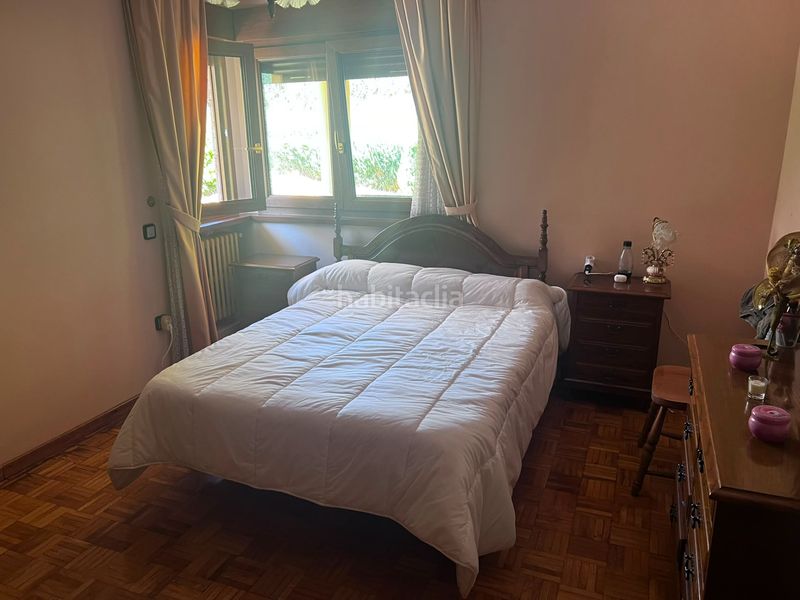 Foto 76908ceb-4bab-4a23-ab17-aeb49ba846a8. Casa amb xemeneia calefacció a Oseja de Sajambre