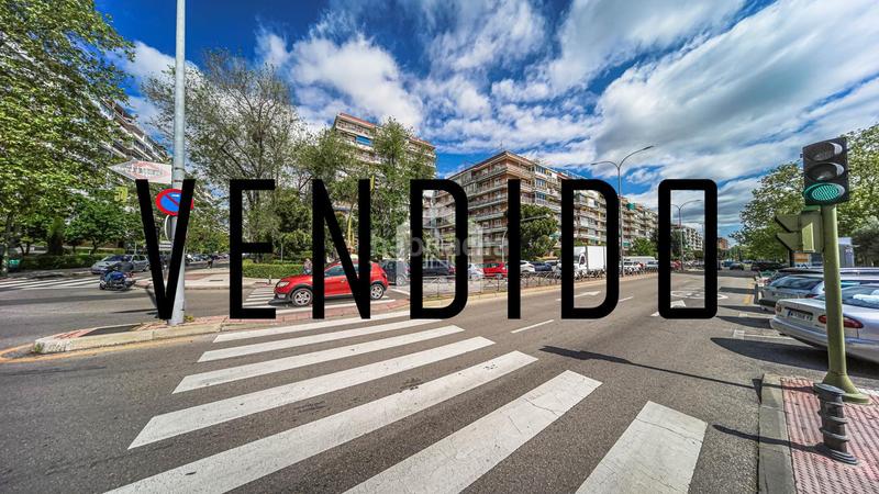 Foto 0fc98903-60bf-406f-9518-fef04ce19ee2. Piso te presento este piso con terraza situado en parque lisboa en la conocida calle alcalde josé aranda, en Alcorcón