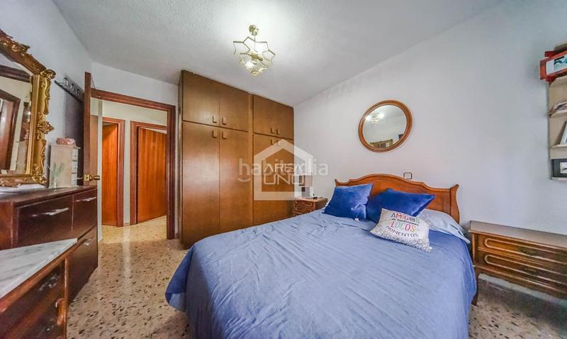Foto 3144dcba-6720-453e-a6fb-ad14a2cc6b26. Piso te presento este piso con terraza situado en parque lisboa en la conocida calle alcalde josé aranda, en Alcorcón