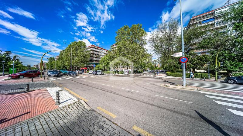 Foto 95a619e5-8834-4baf-886c-00d262a7656a. Piso te presento este piso con terraza situado en parque lisboa en la conocida calle alcalde josé aranda, en Alcorcón
