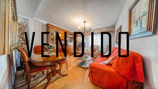 Planta baixa  Cisneros. Piso de esquina en venta de 2 habitaciones y 1 baño, en calle ci