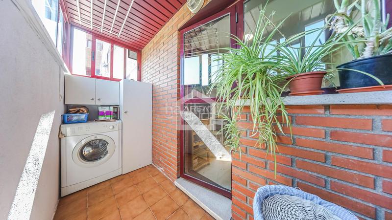 Foto 565e60dc-6853-403c-8e30-fe88a4c16929. Appartamento con riscaldamento parcheggio piscina in Alcorcón