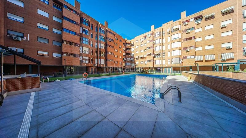 Foto 792f152b-b860-407e-8281-baa93f02d4d1. Appartamento con riscaldamento parcheggio piscina in Alcorcón