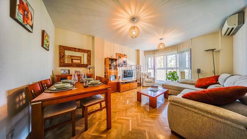 Foto 8fb4836d-978f-4788-a56f-c6b9c44a3383. Appartamento con riscaldamento parcheggio piscina in Alcorcón