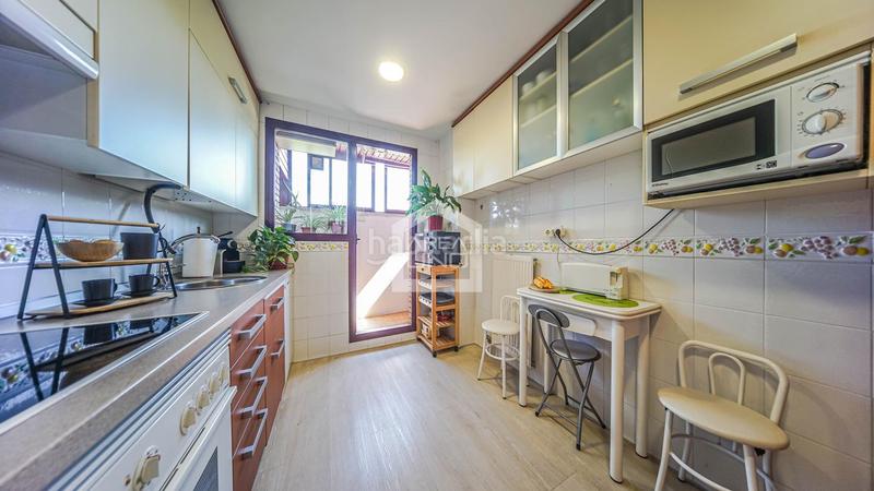 Foto a7a3eebf-2e2e-4d5f-a07b-4c9194b9fd2f. Appartamento con riscaldamento parcheggio piscina in Alcorcón