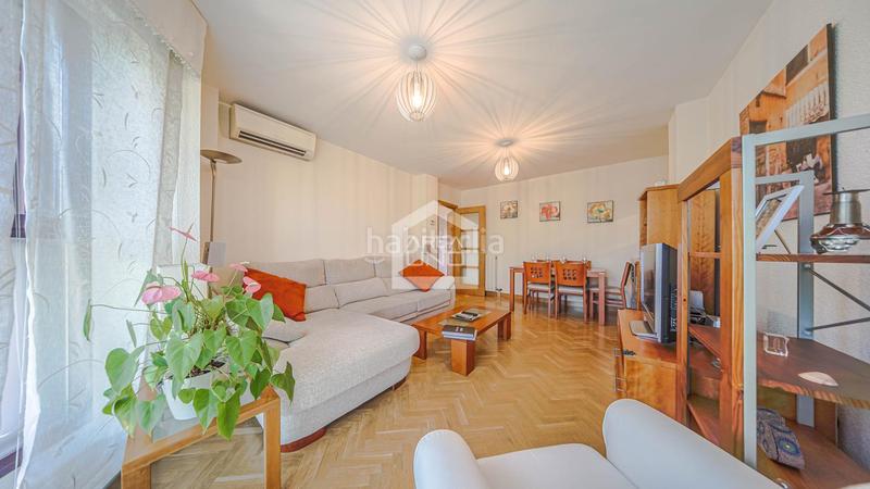 Foto eb2a213b-8504-43ae-92f3-a67d67117c08. Appartamento con riscaldamento parcheggio piscina in Alcorcón